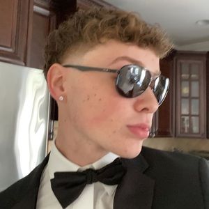 Meet your Posher, Ryan